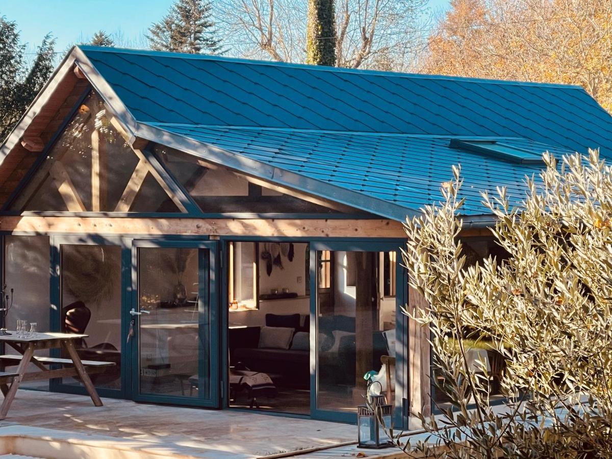 Cottage Normand Avec Sa Grande Piscine Chauffee Toute L Annee Sur Parc Arbore Et Clos En Plein Coeur De La Campagne Adapte Aux Kids Et Dog Friendly Saint-Antonin-de-Sommaire Exterior foto