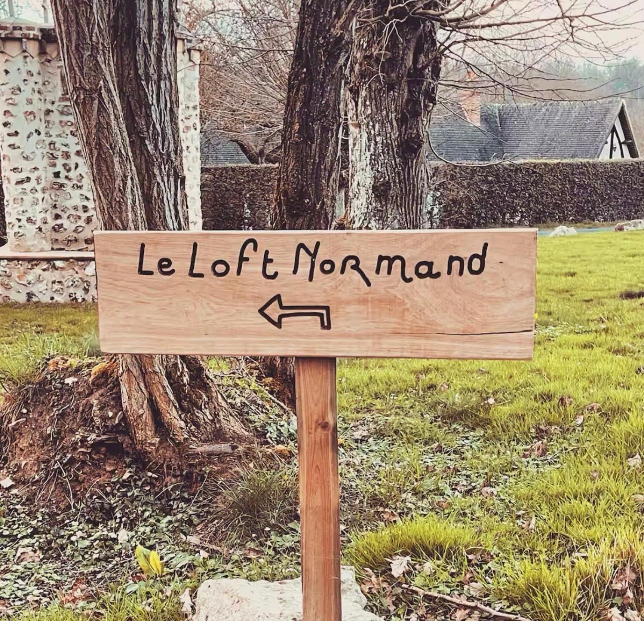 Cottage Normand Avec Sa Grande Piscine Chauffee Toute L Annee Sur Parc Arbore Et Clos En Plein Coeur De La Campagne Adapte Aux Kids Et Dog Friendly Saint-Antonin-de-Sommaire Exterior foto